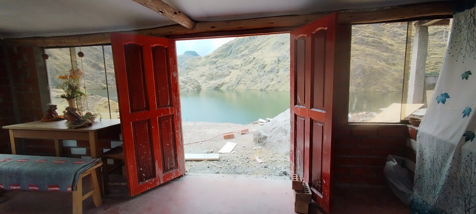 Extras